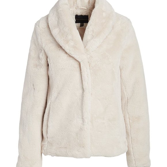 💥5 for 35$💥 Cream Fuzzy Jacket - NWOT - Picture 3 of 3